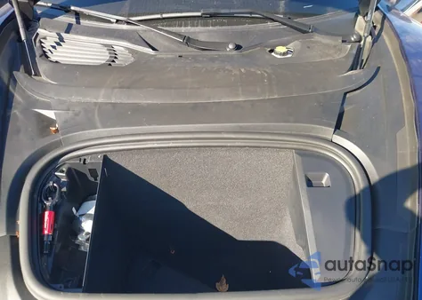 2022 Porsche Taycan Gts z USA, uszkodzony, nr VIN WP0AD2Y11NSA59851